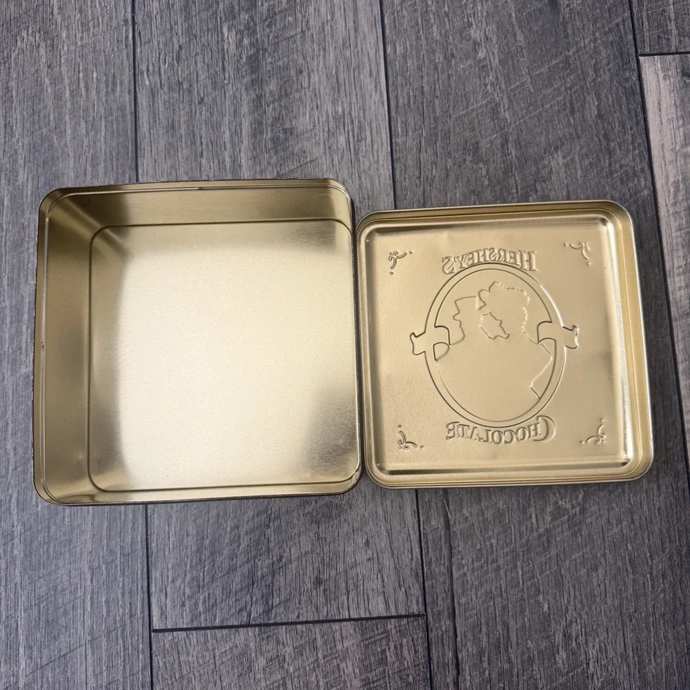 1995 Hershey's Pure Milk‎ Chocolate Vintage Edition #4 Metal Candy Tin Canister
